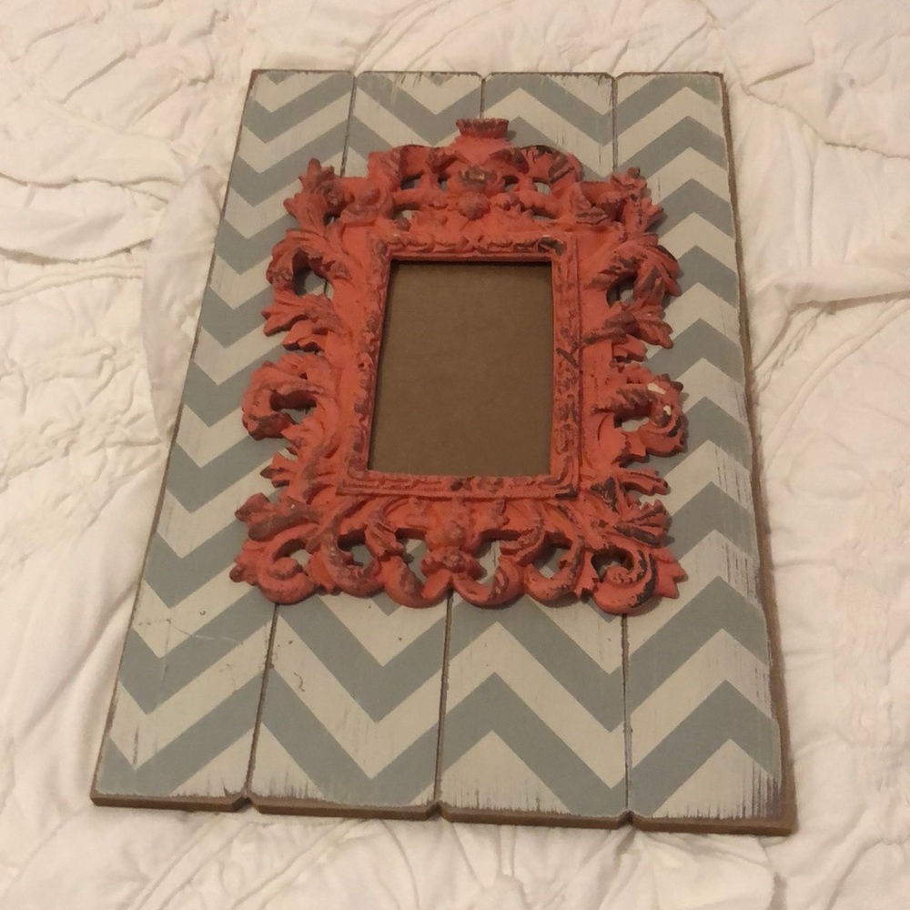 Gray and coral photo frame